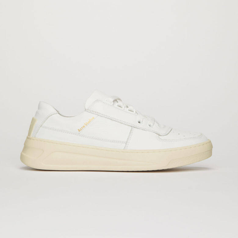明星至愛的瑞典品牌Acne Studios,其Steffey白色運動鞋採用80年代網球鞋設計,圓鞋 明星至愛的瑞典品牌Acne Studios,其Steffey白色運動鞋採用80年代網球鞋設計,圓鞋