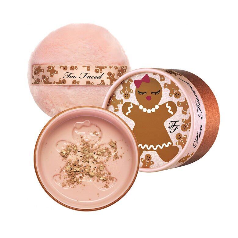 聖誕節出席眾多場合,必須時刻保持完美妝容。Too Faced推出的Gingerbread薑餅人閃亮 聖誕節出席眾多場合,必須時刻保持完美妝容。Too Faced推出的Gingerbread薑餅人閃亮