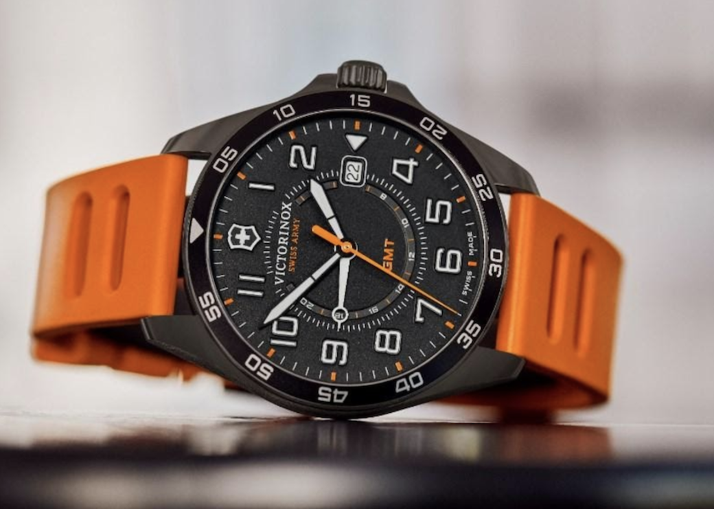 FieldForce Sport 系列為追求簡約、陽剛風格的男士而設,完美配合運動生活。這款腕錶 FieldForce Sport 系列為追求簡約、陽剛風格的男士而設,完美配合運動生活。這款腕錶