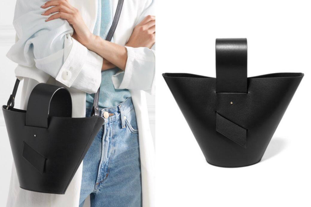 小資女必買水桶袋推薦:Carolina Santo Domigo幾何造型水桶袋($6,977, available at Net-a-Porter)幾何造 小資女必買水桶袋推薦:Carolina Santo Domigo幾何造型水桶袋($6,977, available at Net-a-Porter)幾何造
