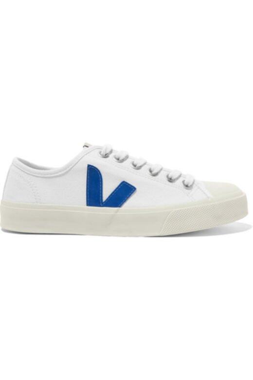 10. Veja Wata帆布鞋 $619/net-a-porter.comVeja波鞋經英國王妃Meghan Markle外訪時著用後,隨即成為 10. Veja Wata帆布鞋 $619/net-a-porter.comVeja波鞋經英國王妃Meghan Markle外訪時著用後,隨即成為