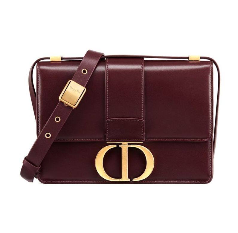 Dior 30 Montaigne 酒紅色霧面小牛皮金屬扣手袋 Dior 30 Montaigne 酒紅色霧面小牛皮金屬扣手袋