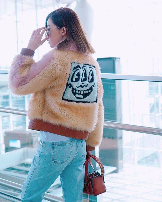 熱愛Fashion的Janice Man文詠珊今年初應品牌邀請出席2019 紐約秋冬時裝週 熱愛Fashion的Janice Man文詠珊今年初應品牌邀請出席2019 紐約秋冬時裝週