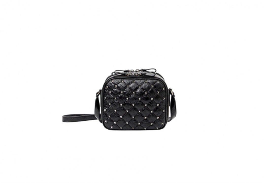 Valentino Garavani Rockstud Spike 系列新款手袋 Valentino Garavani Rockstud Spike 系列新款手袋