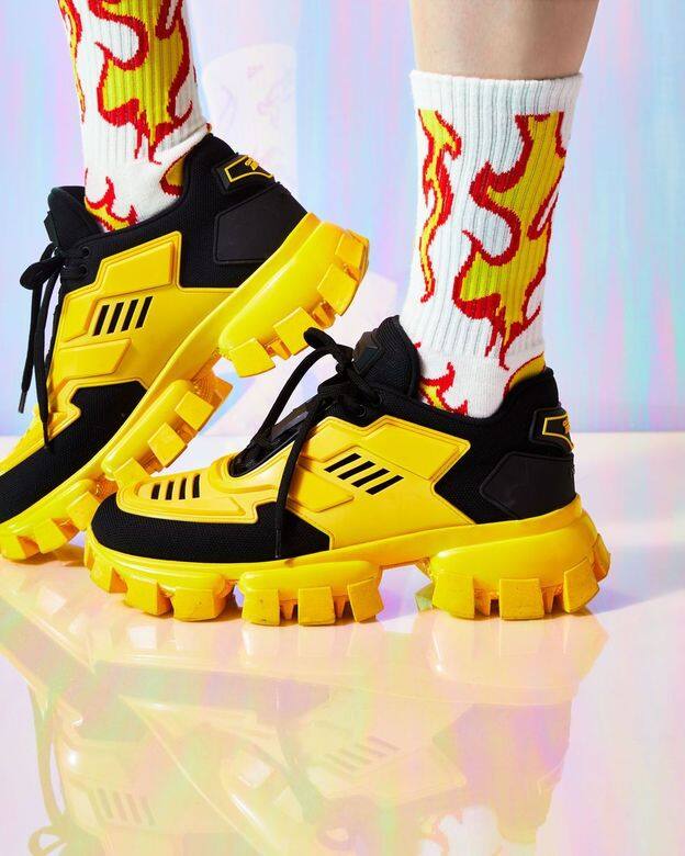 Prada Cloudbust ThunderPrada的Cloudbust Thunder在外型上根本就是加了工業風的Dad shoes!這個粗礦的鞋型與 Prada Cloudbust ThunderPrada的Cloudbust Thunder在外型上根本就是加了工業風的Dad shoes!這個粗礦的鞋型與