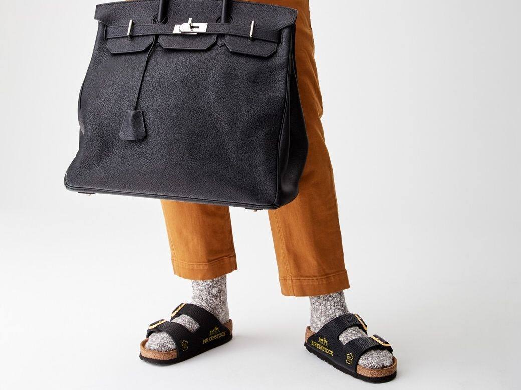這款Birkenstock鞋款為何值超過$20萬?原來涼鞋由Hermès Birkin的頂級皮革製成! 這款Birkenstock鞋款為何值超過$20萬?原來涼鞋由Hermès Birkin的頂級皮革製成!