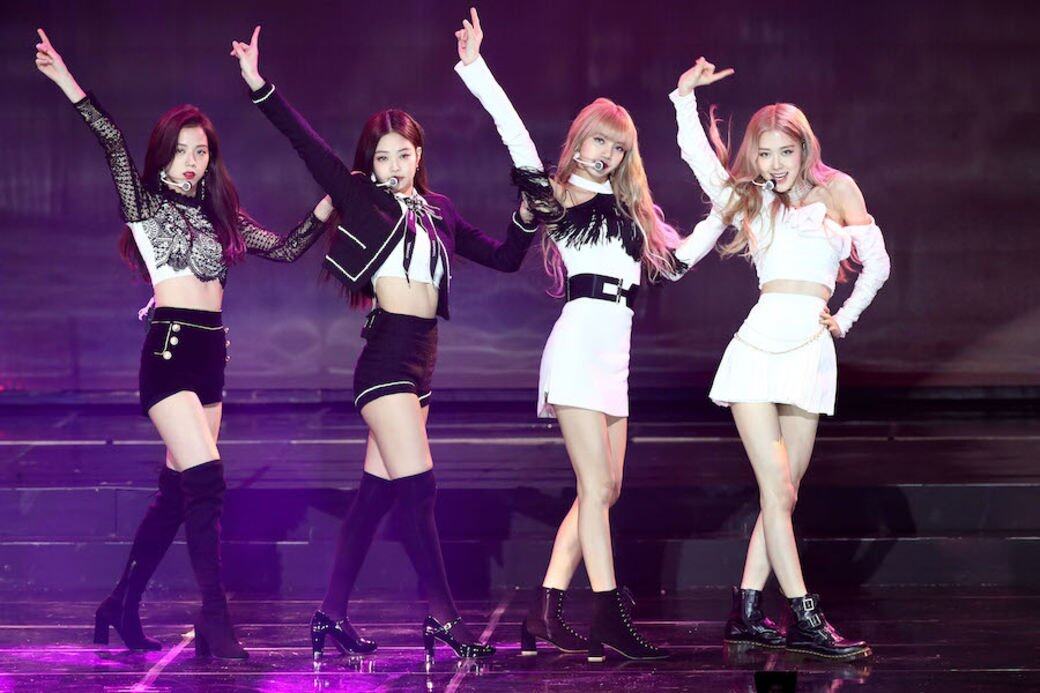 身高168cm的Rosé是Blackpink團隊中最高的女成員,比起162cm的Jisoo高出2吋。而為了 身高168cm的Rosé是Blackpink團隊中最高的女成員,比起162cm的Jisoo高出2吋。而為了