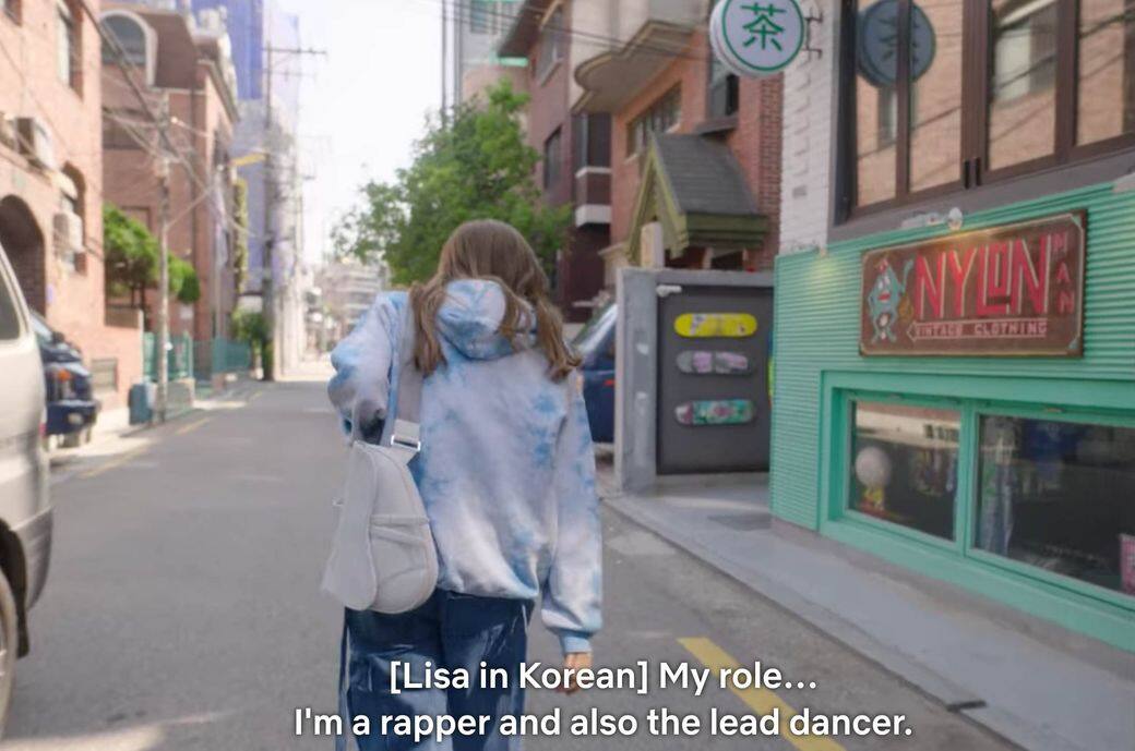 在Netflix紀錄片《Blackpink: Light Up the Sky》中,Lisa去逛一間古著店,原來同樣位於弘大,這間Nylonman 在Netflix紀錄片《Blackpink: Light Up the Sky》中,Lisa去逛一間古著店,原來同樣位於弘大,這間Nylonman