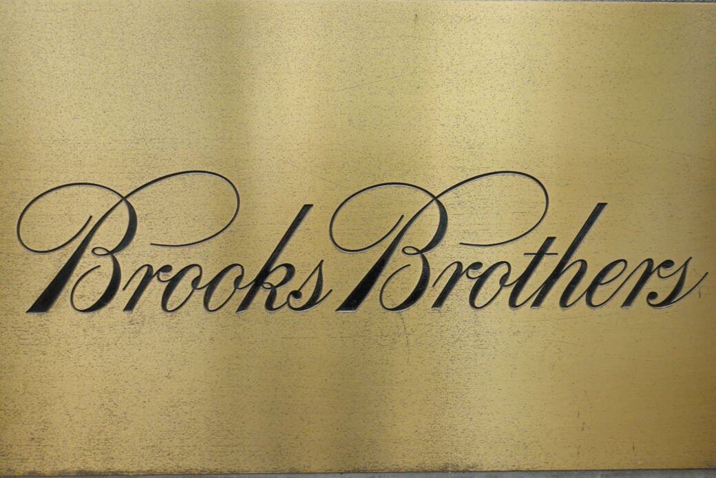 據CNBC指出,Brooks Brothers正式向法院申請破產保護。據了解,疫情期間,品牌已要求全 據CNBC指出,Brooks Brothers正式向法院申請破產保護。據了解,疫情期間,品牌已要求全