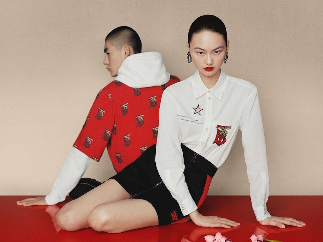Burberry發表2020農曆新年形象廣告 有周冬雨演出更邀攝影師Leslie Zhang掌鏡! Burberry發表2020農曆新年形象廣告 有周冬雨演出更邀攝影師Leslie Zhang掌鏡!