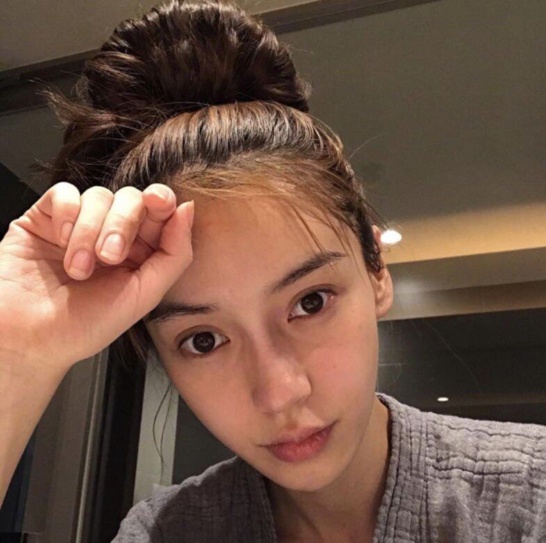 曾經是閨密!由香港鬥到內地Angelababy和Janice Man的冷暖剛柔穿搭 曾經是閨密!由香港鬥到內地Angelababy和Janice Man的冷暖剛柔穿搭