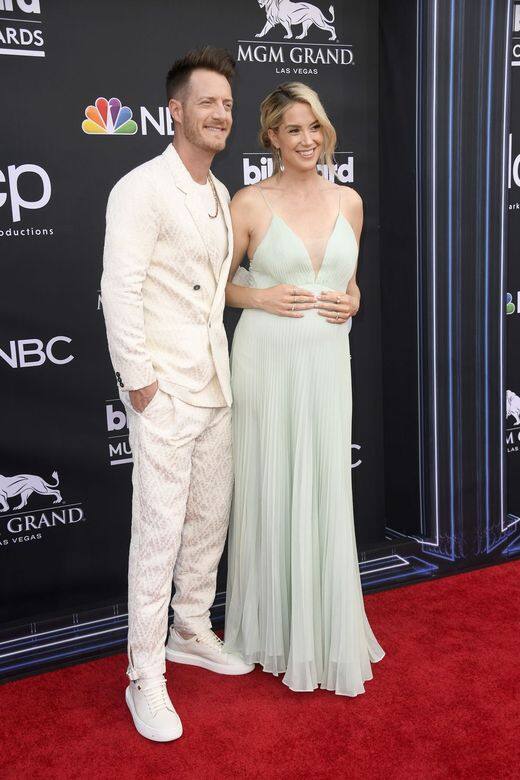 Tyler Hubbard and Hayley Stommel Tyler Hubbard and Hayley Stommel
