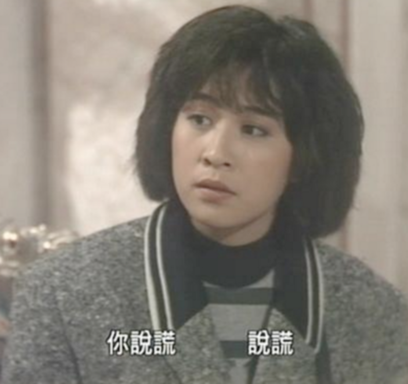 跟居於畫廊和藝術館沒多少分別,嘉玲自小對花草自然景物甚感興趣,還 跟居於畫廊和藝術館沒多少分別,嘉玲自小對花草自然景物甚感興趣,還