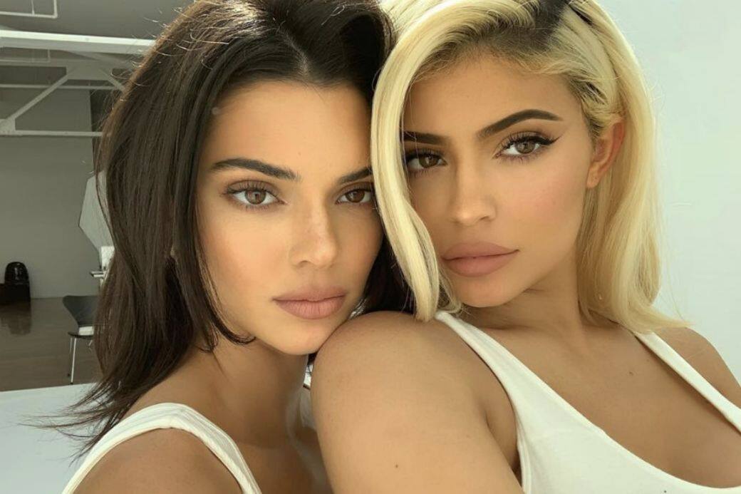 Kendall Jenner 竟然以低調衣著慶生?還記得 Kylie 的富豪式生日派對嗎? Kendall Jenner 竟然以低調衣著慶生?還記得 Kylie 的富豪式生日派對嗎?