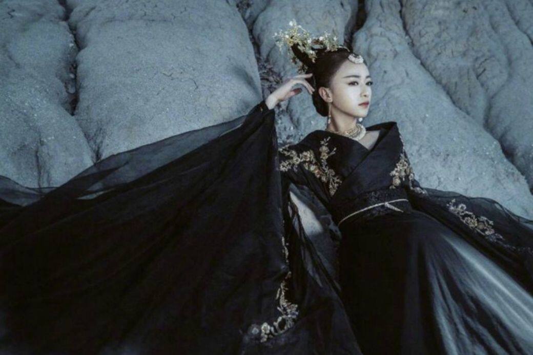 捧紅吳謹言的制作人是造星高手?被于正看中的女星包括連楊冪都人氣爆燈 捧紅吳謹言的制作人是造星高手?被于正看中的女星包括連楊冪都人氣爆燈