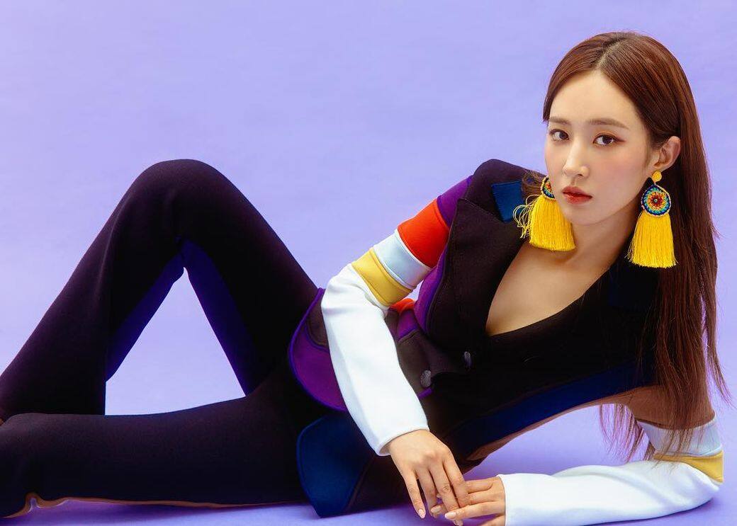 怎麼樣?「少女時代」的Yuri和權俞利,形象和感覺有點不一樣吧! 怎麼樣?「少女時代」的Yuri和權俞利,形象和感覺有點不一樣吧!
