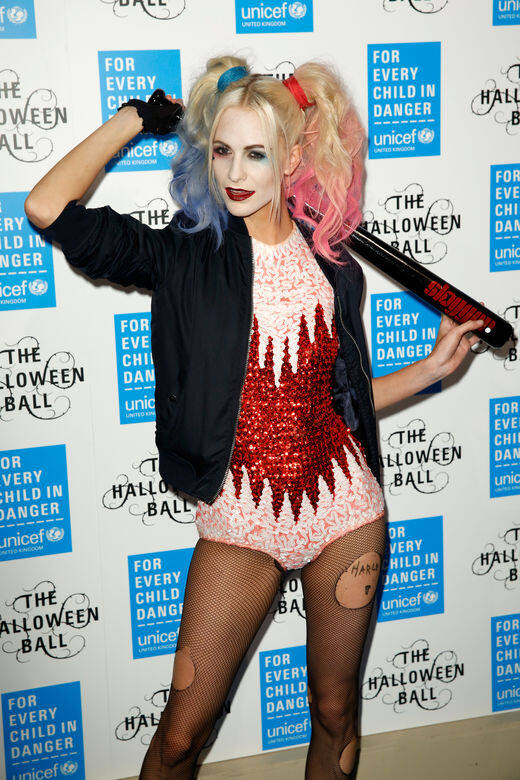 Poppy Delevingne扮演Harley Quinn飾的小丑女 Poppy Delevingne扮演Harley Quinn飾的小丑女