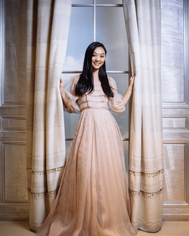 與沈月同場!李連杰 19 歲大女 Jane 出席巴黎名媛舞會 與沈月同場!李連杰 19 歲大女 Jane 出席巴黎名媛舞會