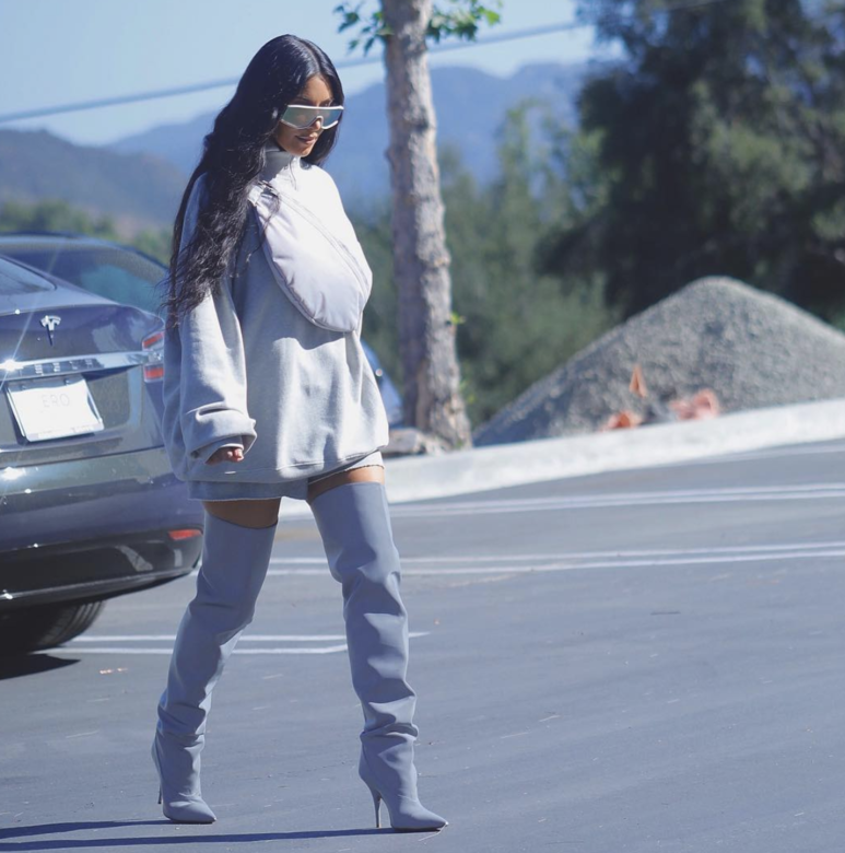 Kim Kardashian 經歷了幾段婚姻 Kim Kardashian 經歷了幾段婚姻