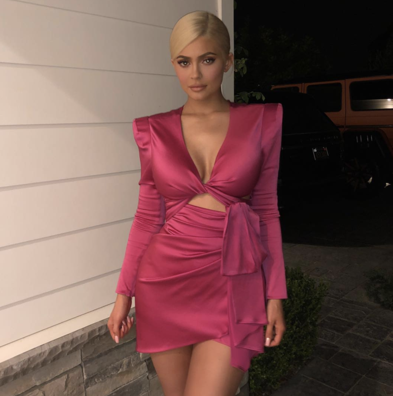 Kylie Jenner 剛剛滿 21 歲 Kylie Jenner 剛剛滿 21 歲