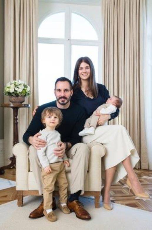 婚後兩年,Kendra Spears分別於2014和2015年誕下兩位可愛的小王子,Prince Irfan Aga Khan與Prince Sinan 婚後兩年,Kendra Spears分別於2014和2015年誕下兩位可愛的小王子,Prince Irfan Aga Khan與Prince Sinan