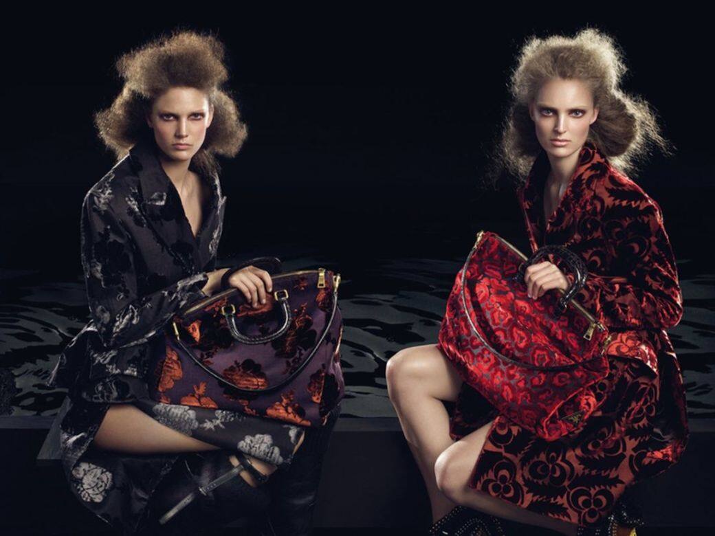 Prada Fall 2009由大師Steven Meisel操刀的廣告大片也有Kendra Spears的身影!足見當年Kendra Spears絕對 Prada Fall 2009由大師Steven Meisel操刀的廣告大片也有Kendra Spears的身影!足見當年Kendra Spears絕對