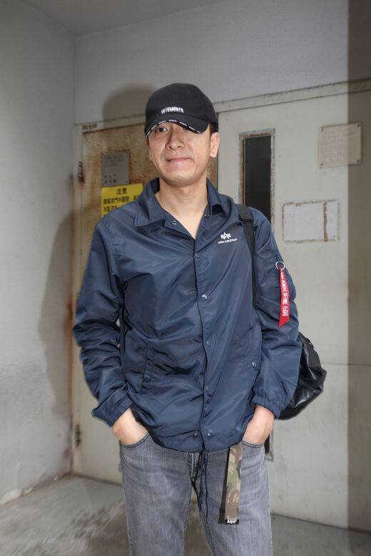 安心事件發生後,馬國明低調裝扮現身電視城繼續《降魔的2.0》的拍攝工 安心事件發生後,馬國明低調裝扮現身電視城繼續《降魔的2.0》的拍攝工