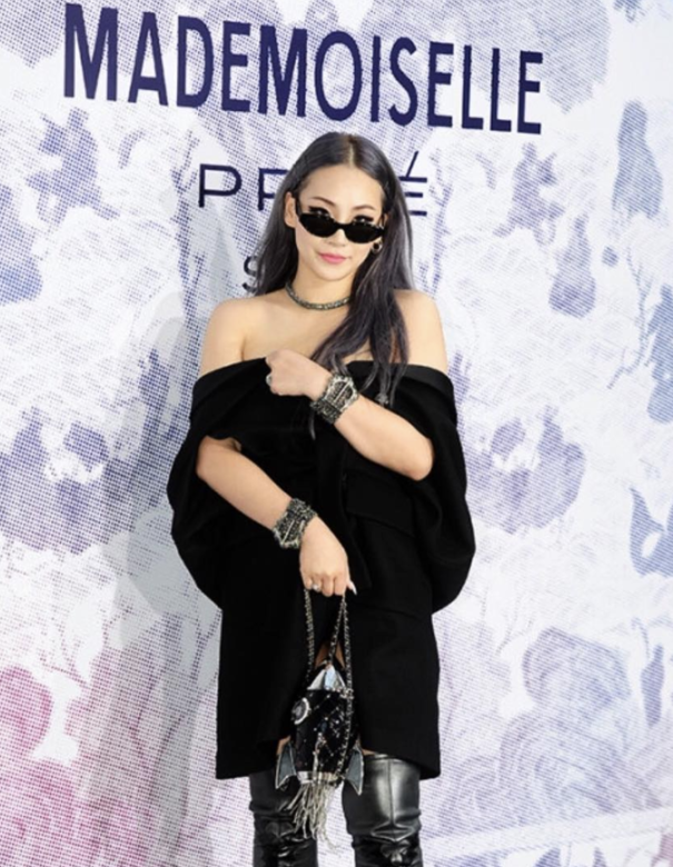 CL 氣派十足的女皇穿搭 CL 氣派十足的女皇穿搭