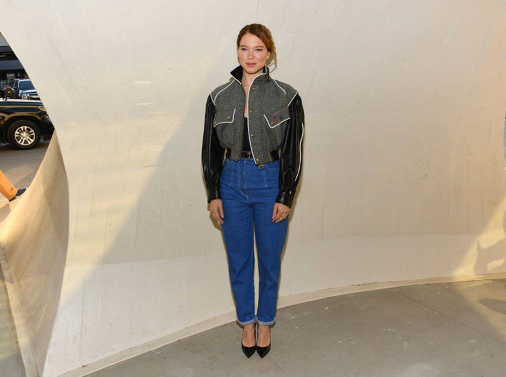 Léa Seydoux2005年出道至今已演出多達30多套歐美電視電影作品,屬演技實力 Léa Seydoux2005年出道至今已演出多達30多套歐美電視電影作品,屬演技實力