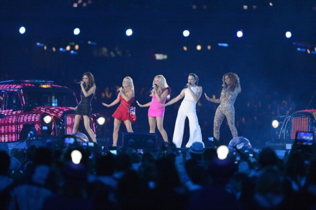 2012年,Spice Girls五人曾經於倫敦奧運閉幕典禮上同台表演。那是Spice Girls解散以後 2012年,Spice Girls五人曾經於倫敦奧運閉幕典禮上同台表演。那是Spice Girls解散以後