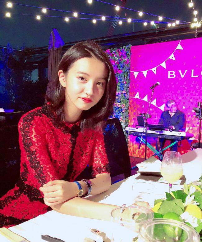 Kōki擁有音樂天賦,自小學習長笛和鋼琴;同時,她亦努力向成為頂尖模特 Kōki擁有音樂天賦,自小學習長笛和鋼琴;同時,她亦努力向成為頂尖模特