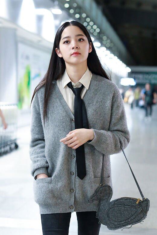 比楊冪更強?歐陽娜娜成帶貨女王No.1的成功之道是? 比楊冪更強?歐陽娜娜成帶貨女王No.1的成功之道是?