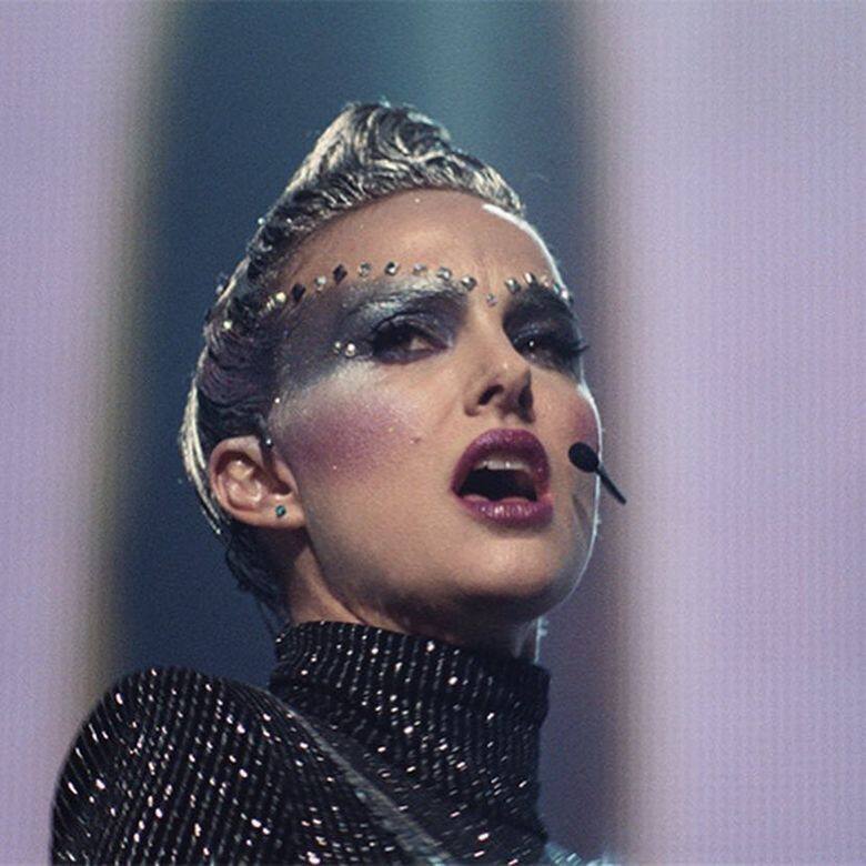 Natalie Portman 《Vou Lux》戲中造型 Natalie Portman 《Vou Lux》戲中造型
