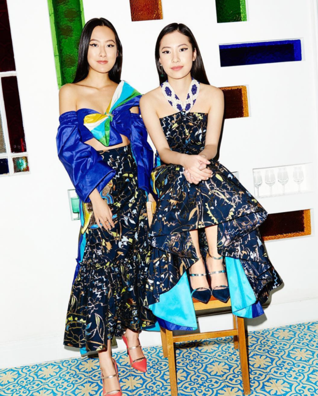 Michelle Yeoh & Rachel Yeoh 接著要介紹的亞洲時尚富千金,就是馬來西亞姊妹花Michelle Yeoh 和 Rachel Michelle Yeoh & Rachel Yeoh 接著要介紹的亞洲時尚富千金,就是馬來西亞姊妹花Michelle Yeoh 和 Rachel