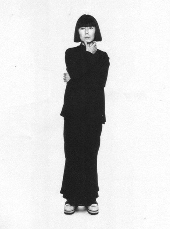 “My energy comes from freedom and a rebellious spirit.” 我的力量來自於自由和反叛的精神。 “My energy comes from freedom and a rebellious spirit.” 我的力量來自於自由和反叛的精神。