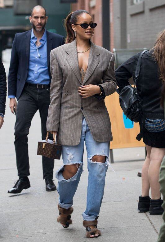 Rihanna, LV Rihanna, LV