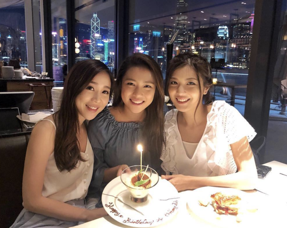 單文柔與同界參選港姐成為了閨蜜 單文柔與同界參選港姐成為了閨蜜