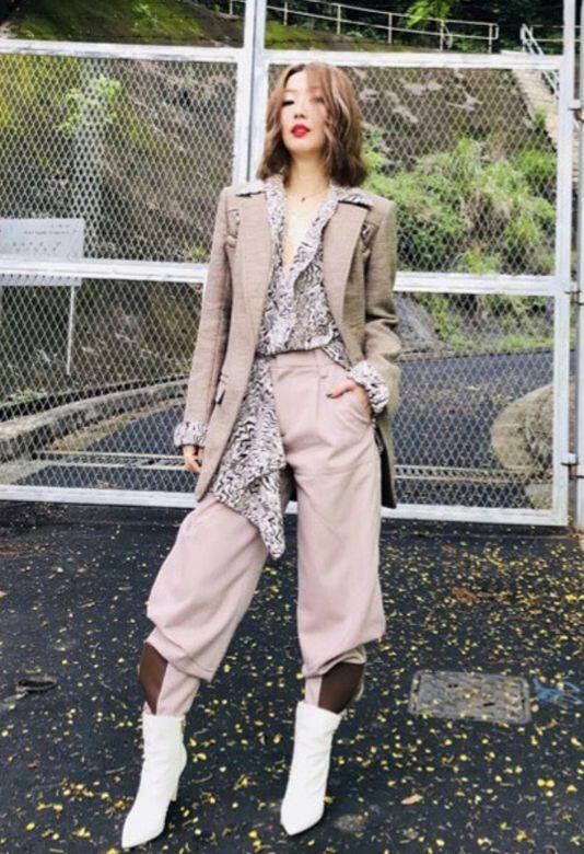 Blazer tone on tone 造型 Blazer tone on tone 造型