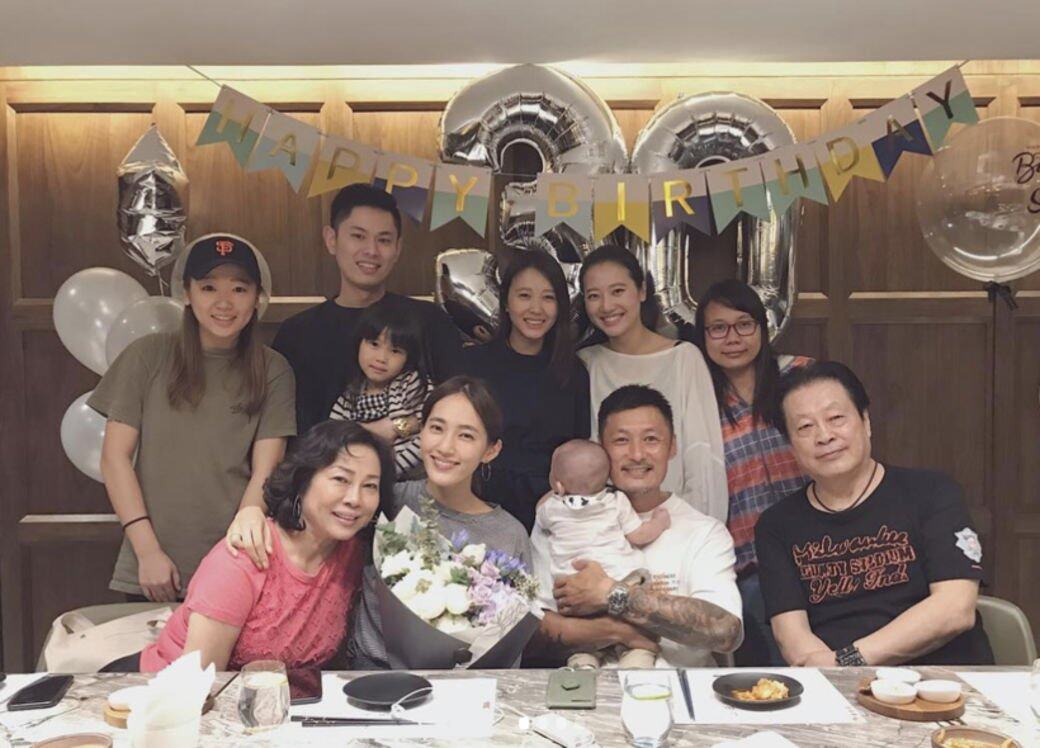 余文樂為王棠云準備生日派對 余文樂為王棠云準備生日派對