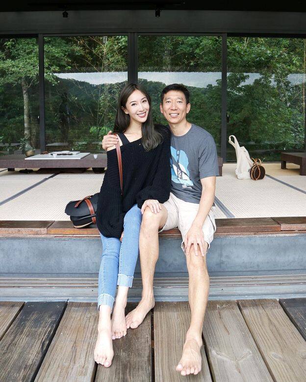 隋棠私底下的穿搭依然保有名模風範 隋棠私底下的穿搭依然保有名模風範