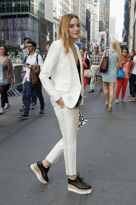 高跟鞋高度 球鞋舒服度 她們都有一雙stella Mccartney 厚底鞋 Elle Hk 高跟鞋高度 球鞋舒服度 她們都有一雙stella Mccartney 厚底鞋 Elle Hk