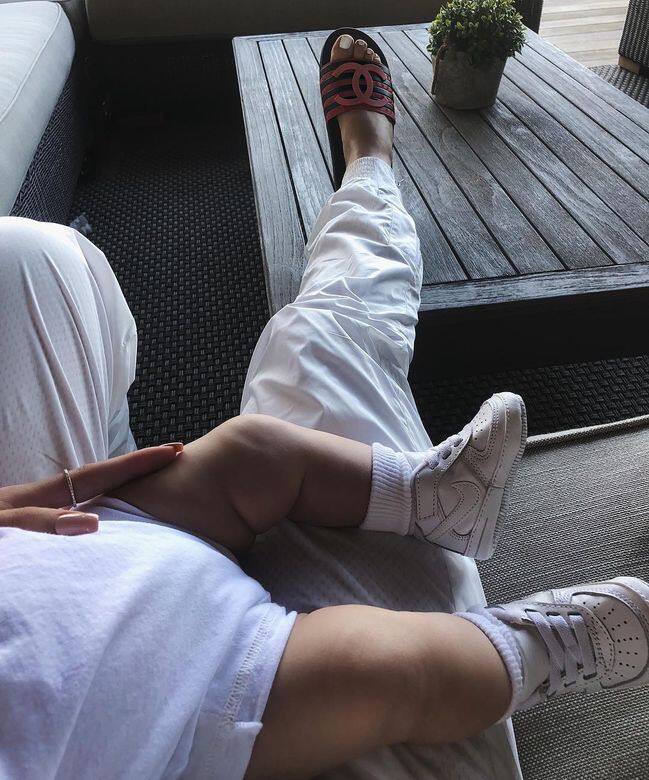 Stromi Webster 經常穿這對 Nike Air Force 1 Stromi Webster 經常穿這對 Nike Air Force 1