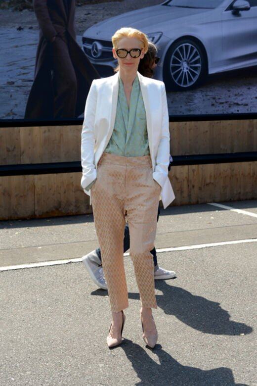 從劇團加入小眾電影圈子,再走到大銀幕,Tilda Swinton 的演出既精彩又獨特,迷人 從劇團加入小眾電影圈子,再走到大銀幕,Tilda Swinton 的演出既精彩又獨特,迷人