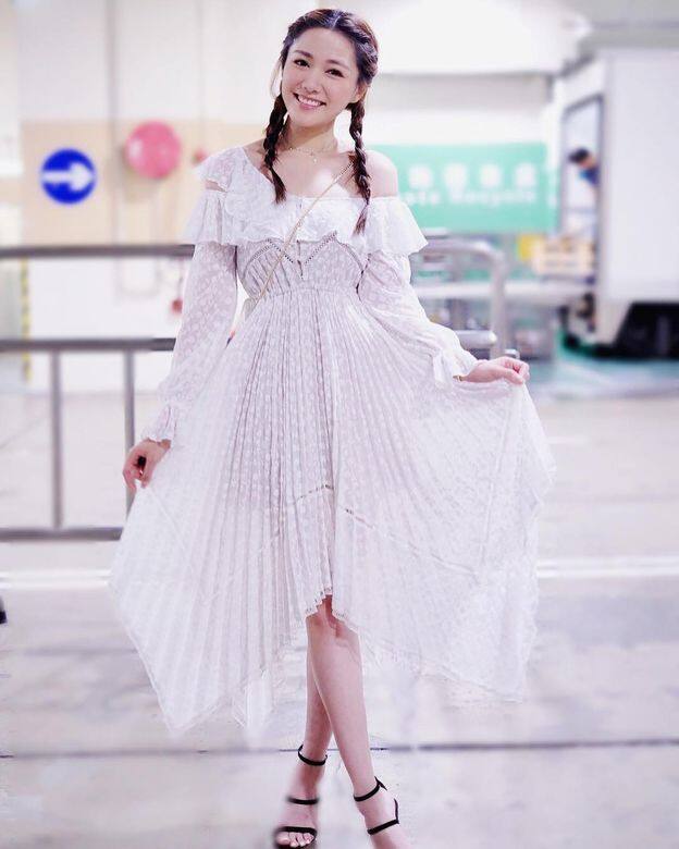 湯洛雯的甜美穿搭 湯洛雯的甜美穿搭