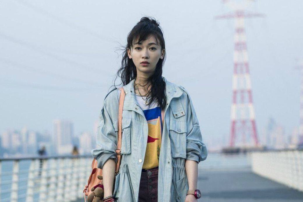 吳謹言新劇形象超清新!《你是我的答案》中飾演追夢少女 吳謹言新劇形象超清新!《你是我的答案》中飾演追夢少女