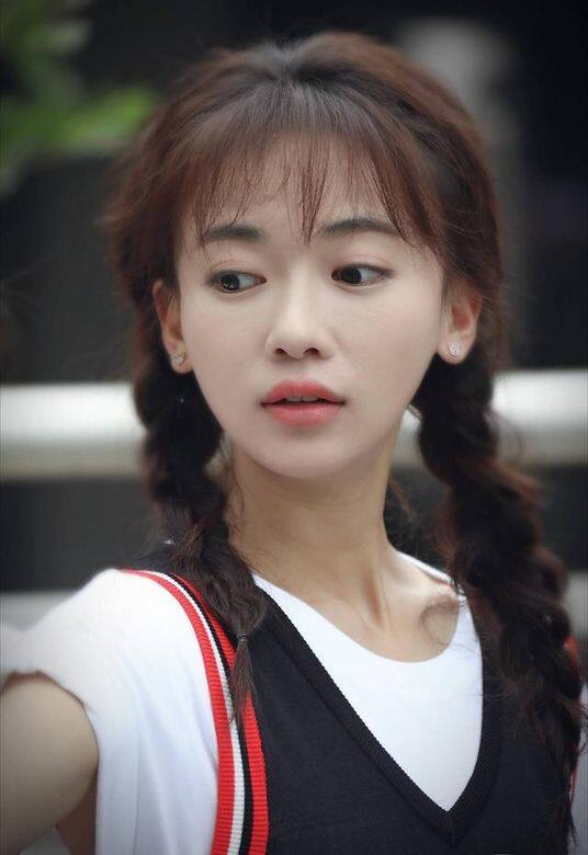 吳謹言在《你是我的答案》的清新造型 吳謹言在《你是我的答案》的清新造型