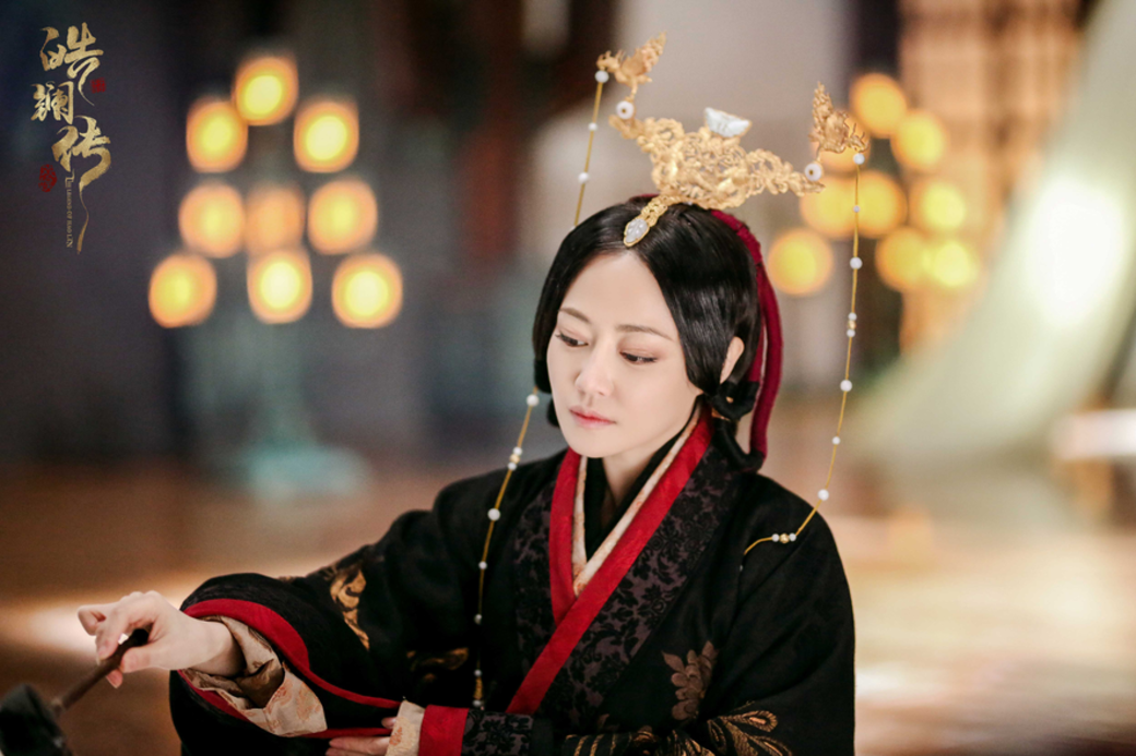 劇透慎入!《延禧攻略》中的高貴妃,在眾妃面前總是⼀臉冷漠、眼神凌厲銳利,可 劇透慎入!《延禧攻略》中的高貴妃,在眾妃面前總是⼀臉冷漠、眼神凌厲銳利,可