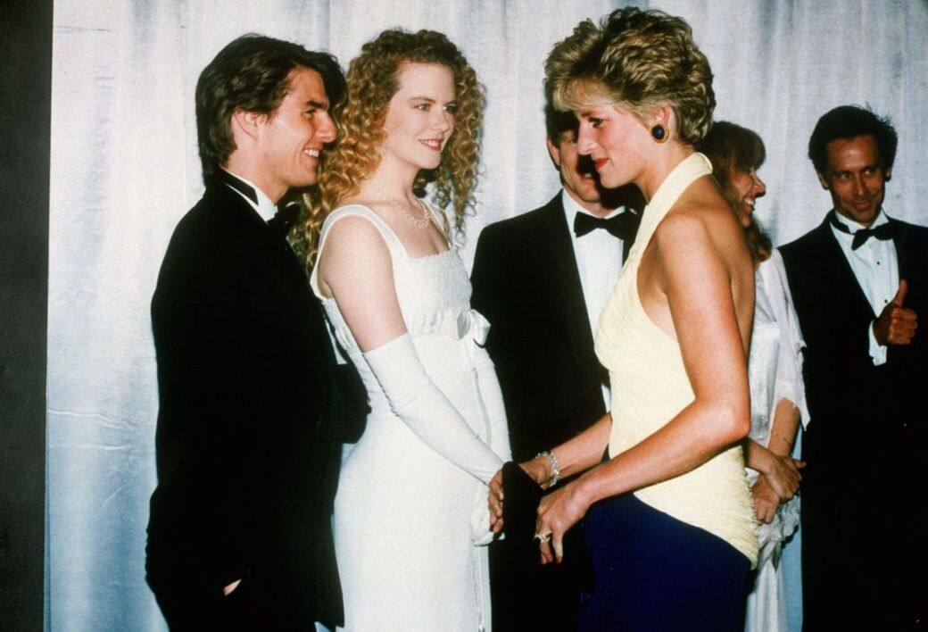 當年還是夫婦檔湯告魯斯與尼歌潔曼，在1992年的《Far and Away》電影首映式上遇