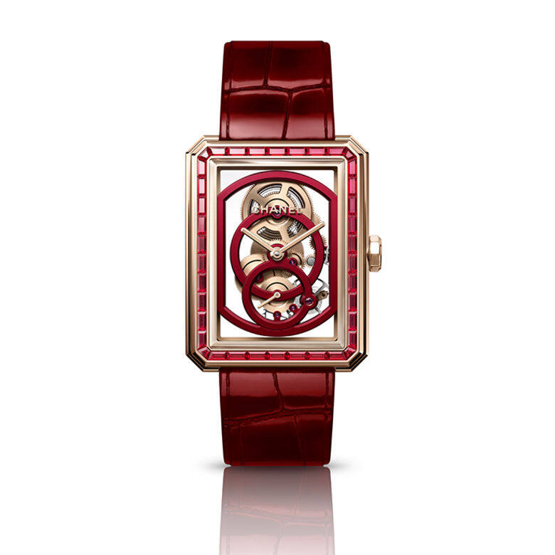 Chanel女士對紅色情有獨鍾,認為這個熱情奔放、強烈鮮明的色調能提升女性 Chanel女士對紅色情有獨鍾,認為這個熱情奔放、強烈鮮明的色調能提升女性