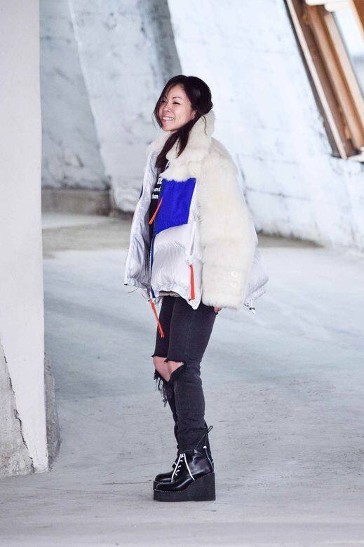 Jean Paul Gaultier與阿部千登勢的合作之所以讓人喜出望外,因沒人想過老玩童會 Jean Paul Gaultier與阿部千登勢的合作之所以讓人喜出望外,因沒人想過老玩童會